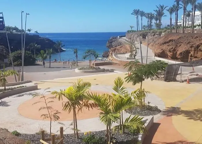Compostela Beash * Playa de las Americas (Tenerife)