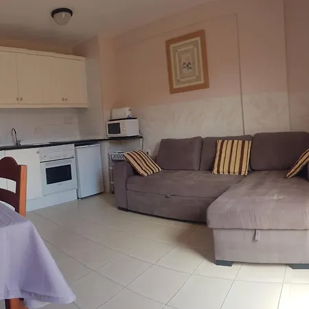 Compostela Beash 아파트 *